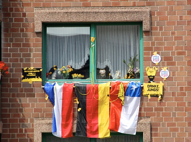 手因伤休战 手因伤休战